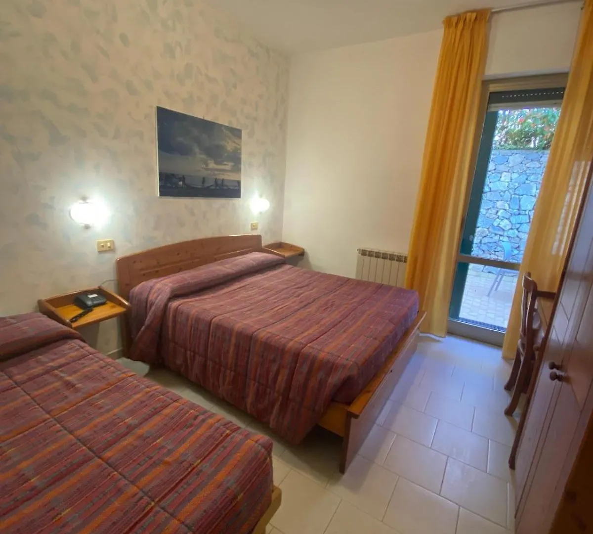 Hotel Rosita Finale Ligure