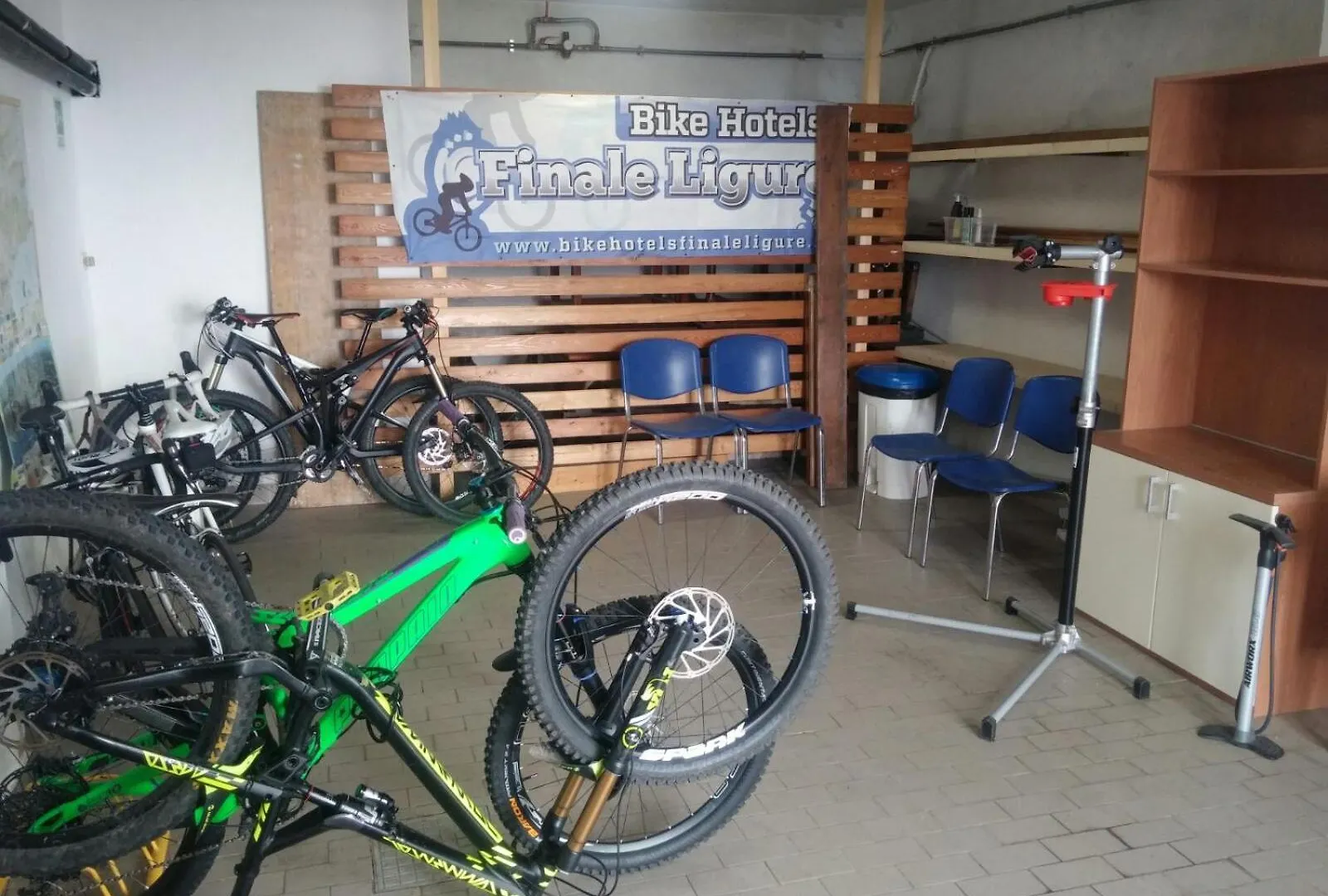 **  Hotel Rosita Finale Ligure Italy