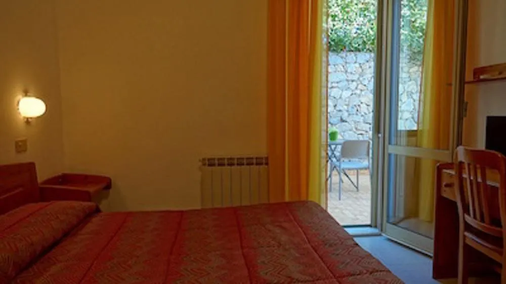 Hotel Rosita Finale Ligure